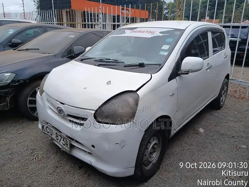Daihatsu Mira 2012 White
