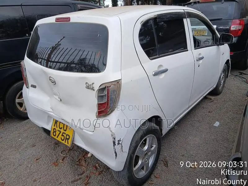 Daihatsu Mira 2012 White