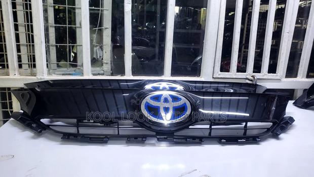 Toyota Harrier 2020 Front Grille - thumbnail 2