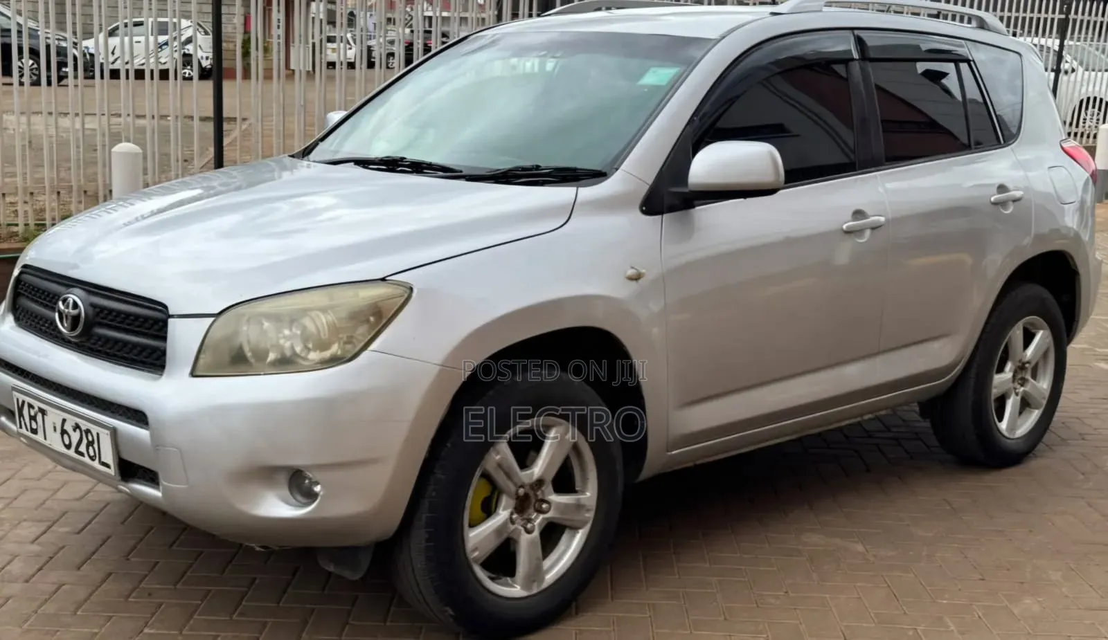 Toyota RAV4 2.0 4x4 2007 Silver