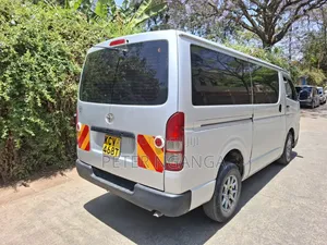 Toyota HiAce 2012 Grey