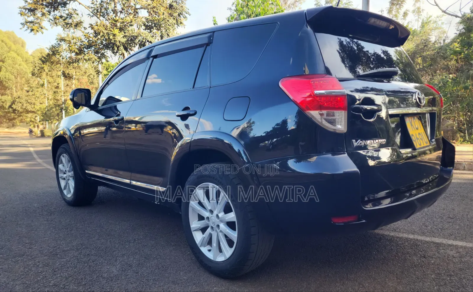 Toyota Vanguard 2012