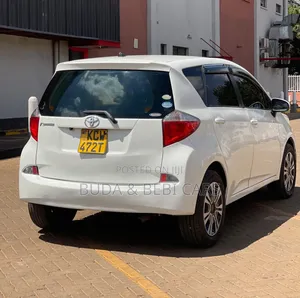 Toyota Ractis 2012 White