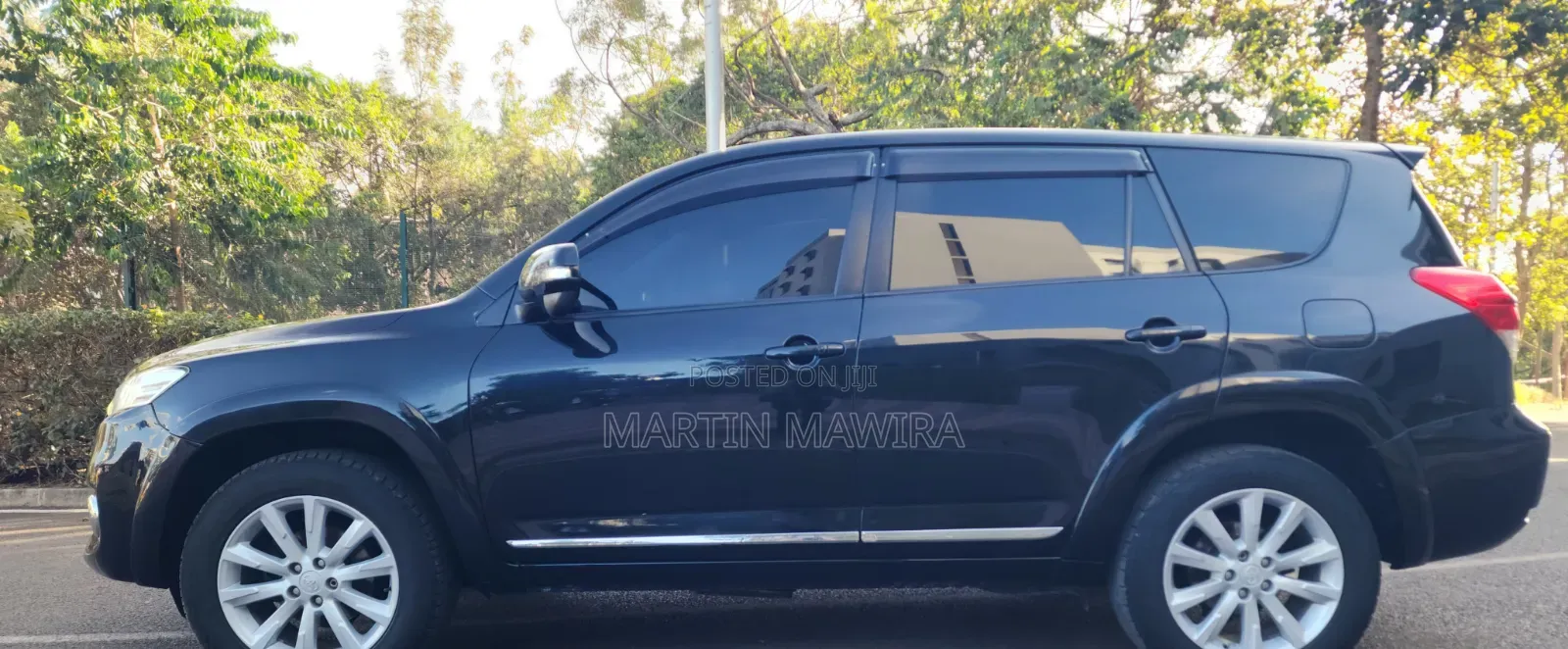 Toyota Vanguard 2012