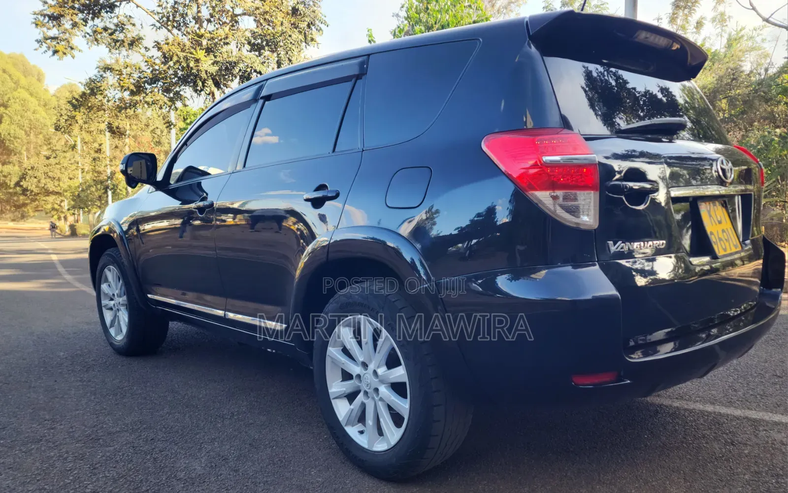 Toyota Vanguard 2012