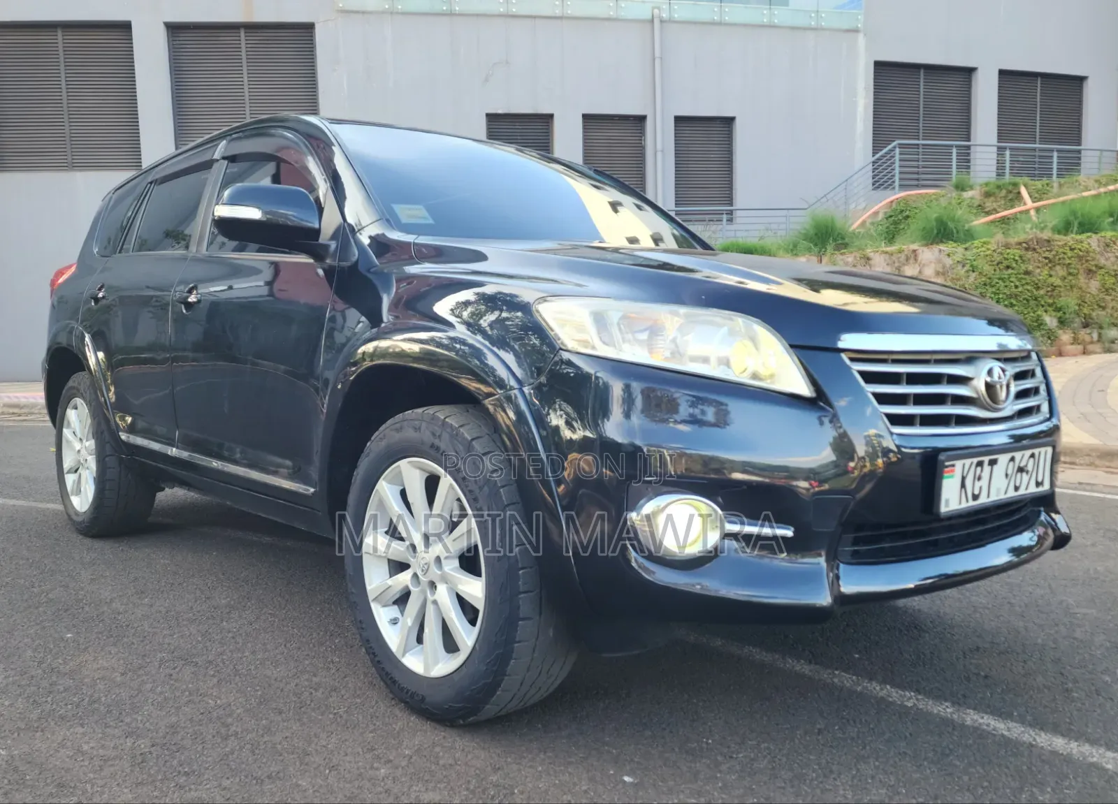 Toyota Vanguard 2012