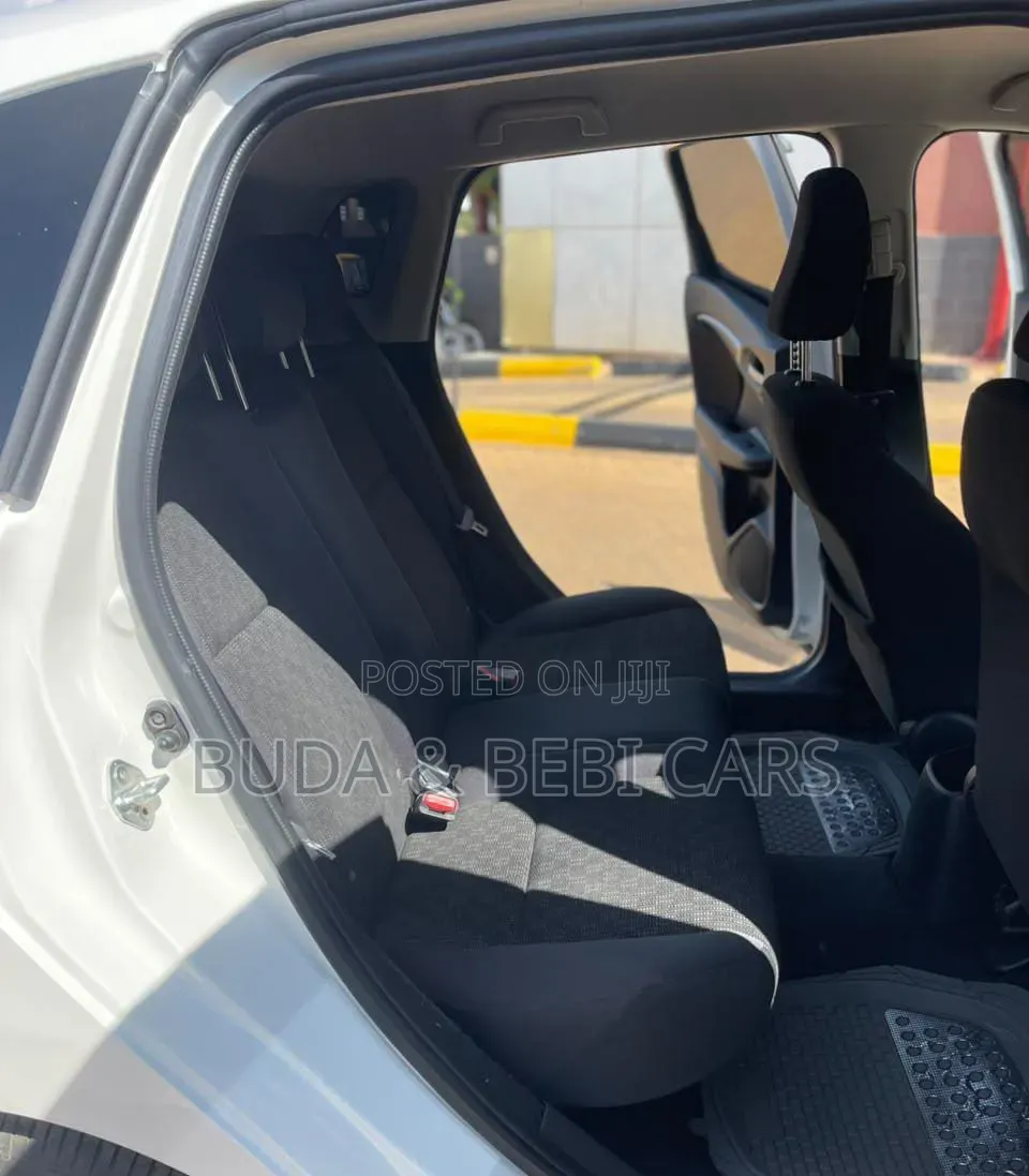 Honda Fit 2016 White