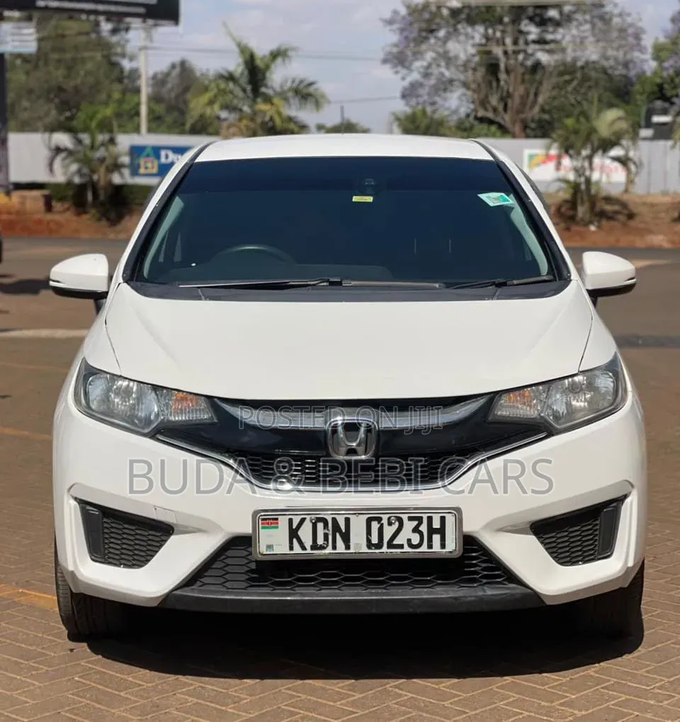Honda Fit 2016 White