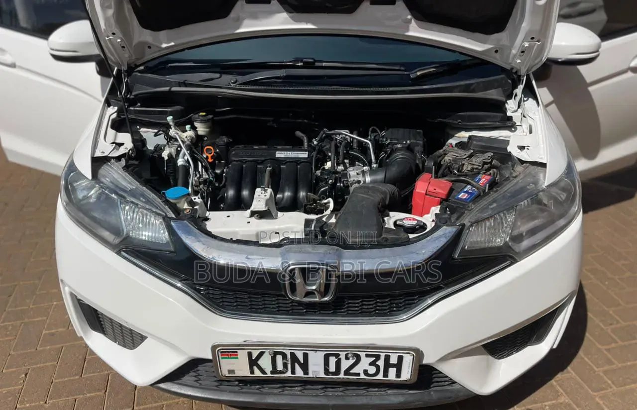 Honda Fit 2016 White
