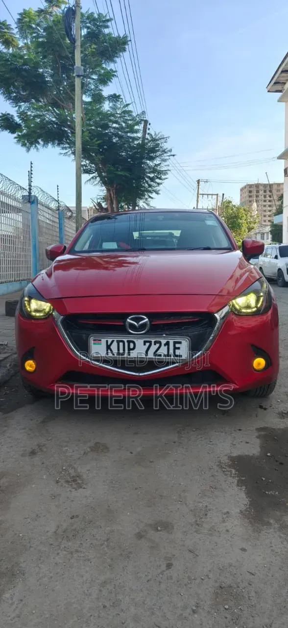 Mazda Demio 2016 Red