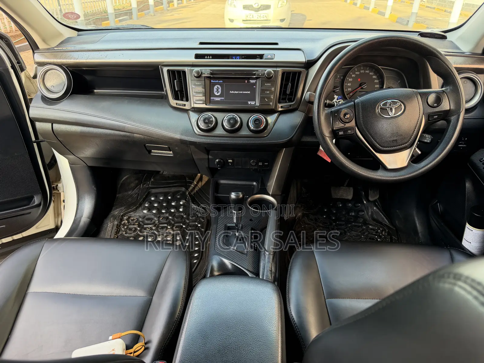 Toyota RAV4 2015 White