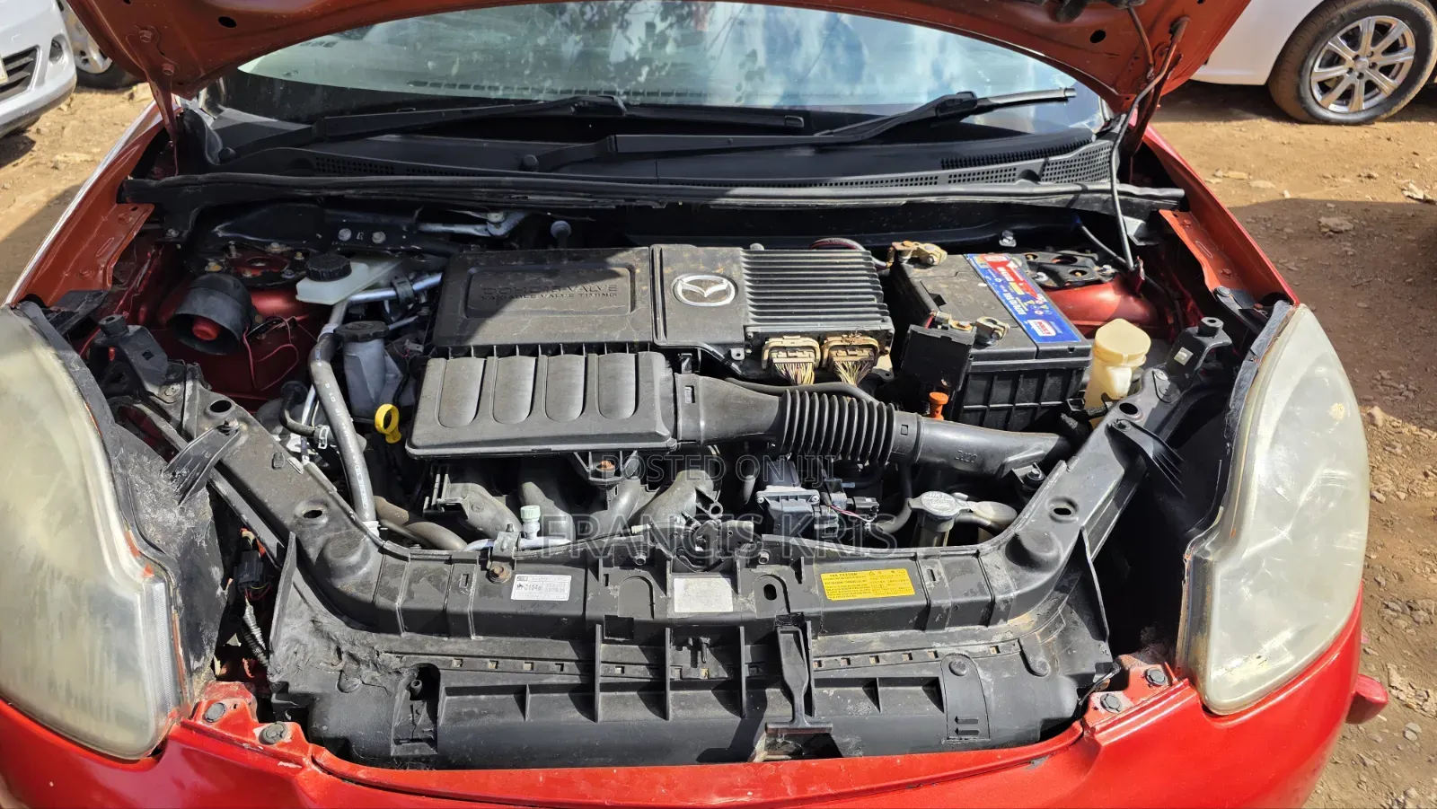 Mazda Verisa 2009 Orange