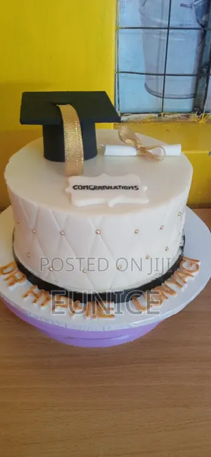 Graduation Cakes