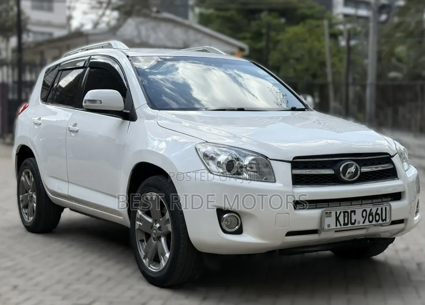 Toyota RAV4 2014 White