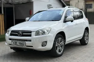 Toyota RAV4 2014 White
