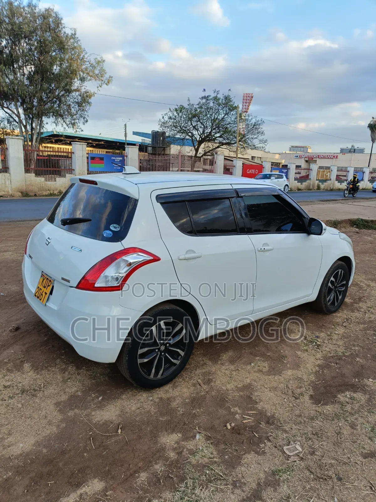 Suzuki Swift 2016 Pearl