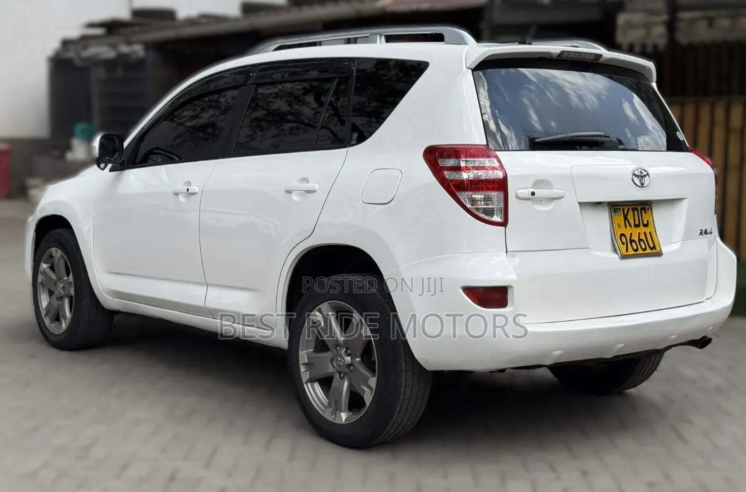Toyota RAV4 2014 White