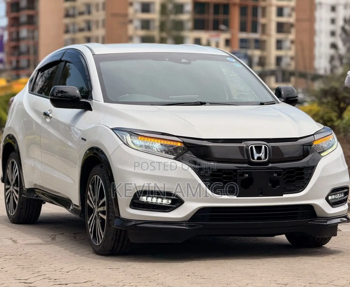 Honda Vezel 1.5 2WD 2019 White