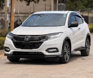 Honda Vezel 1.5 2WD 2019 White