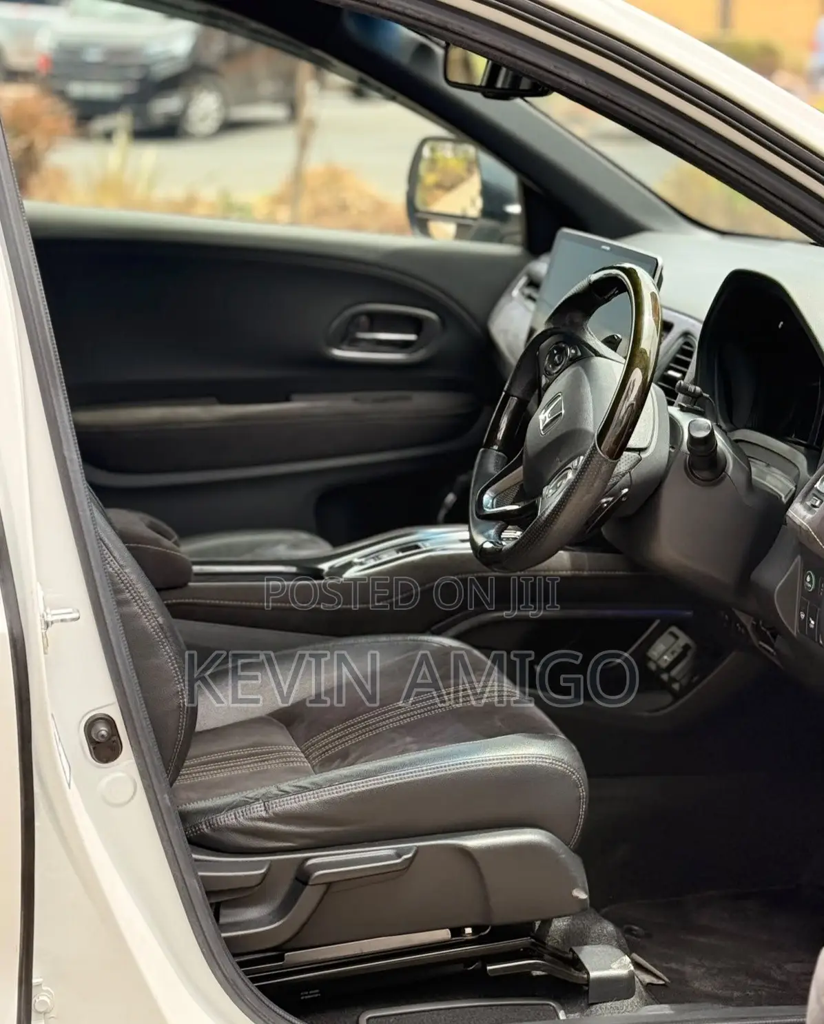 Honda Vezel 1.5 2WD 2019 White