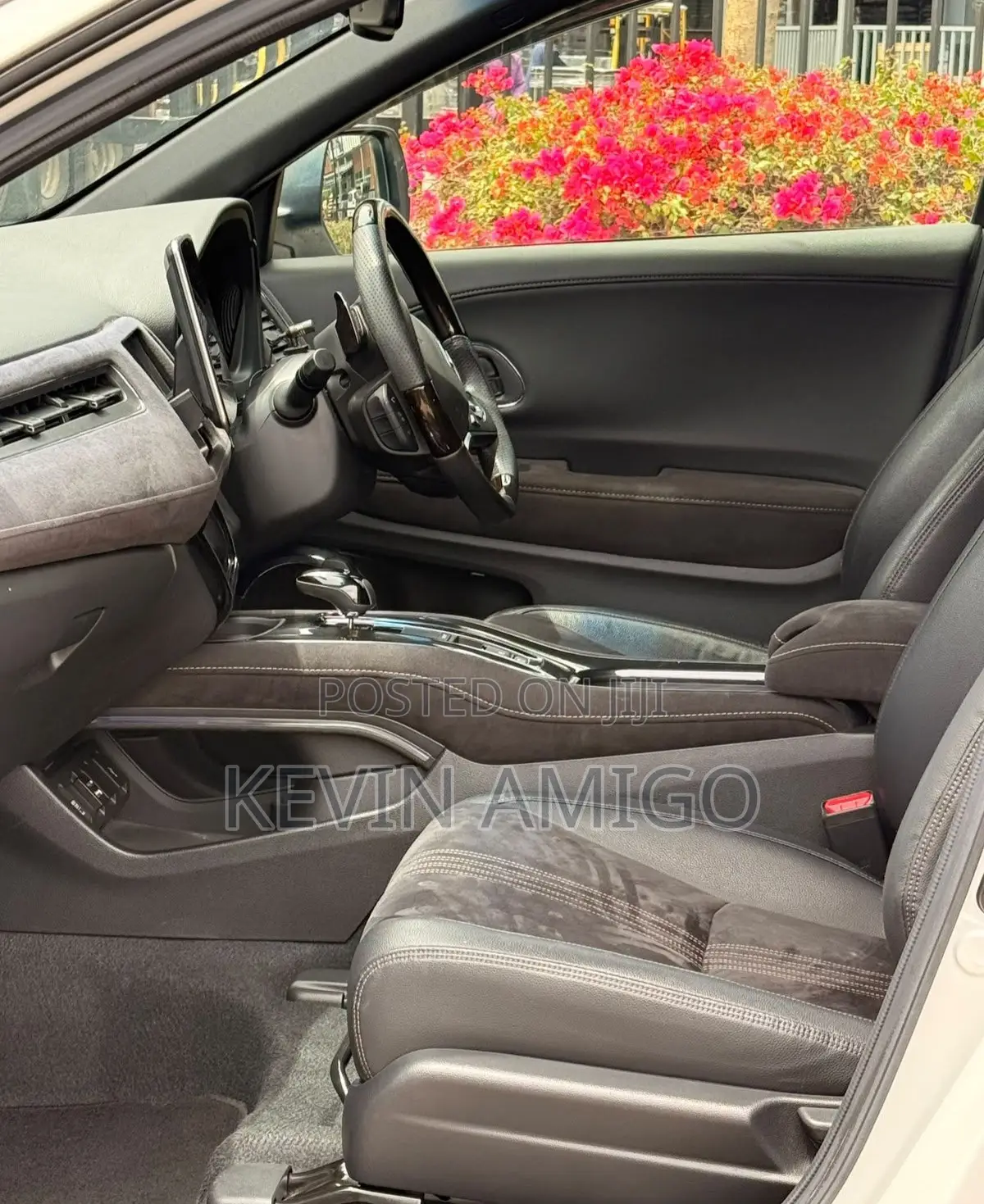 Honda Vezel 1.5 2WD 2019 White
