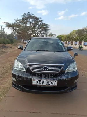 Toyota Harrier 240G 2012 Black