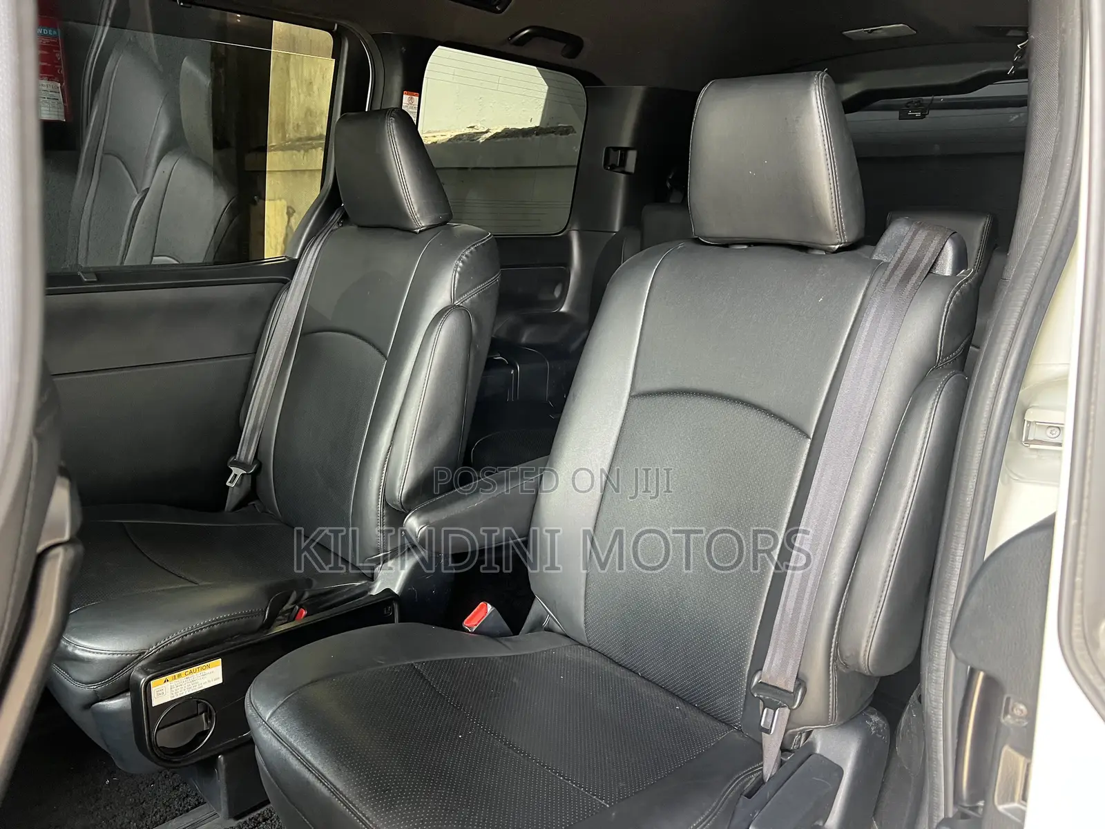 Toyota Voxy 2019 White