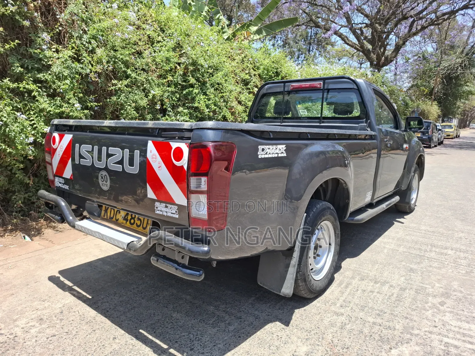 Isuzu D-MAX 2021 Gray