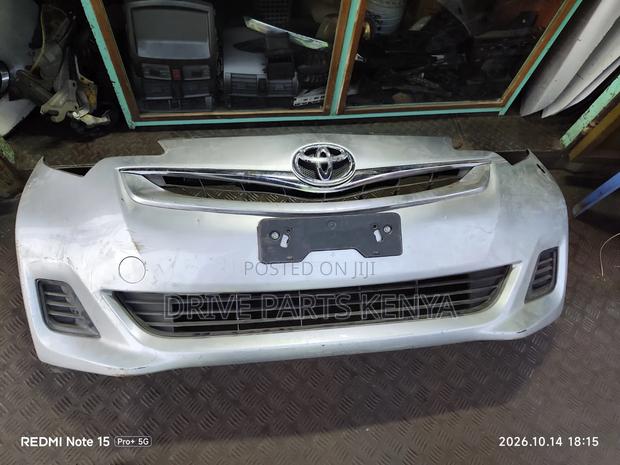 Ractis 2014 Front Bumper - main view