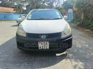 Nissan Advan 2013 White