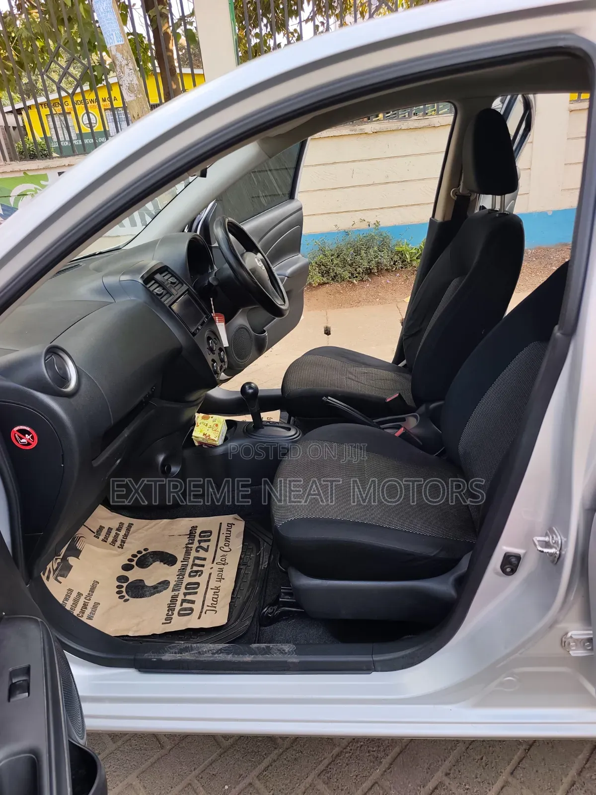 Nissan Latio 1.2 2017 Silver