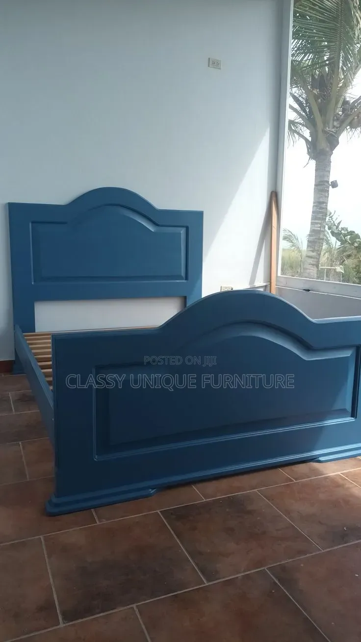 5x6 Blue Panelled Bed