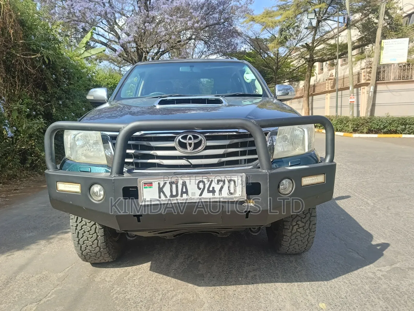 Toyota Hilux 2014 Green