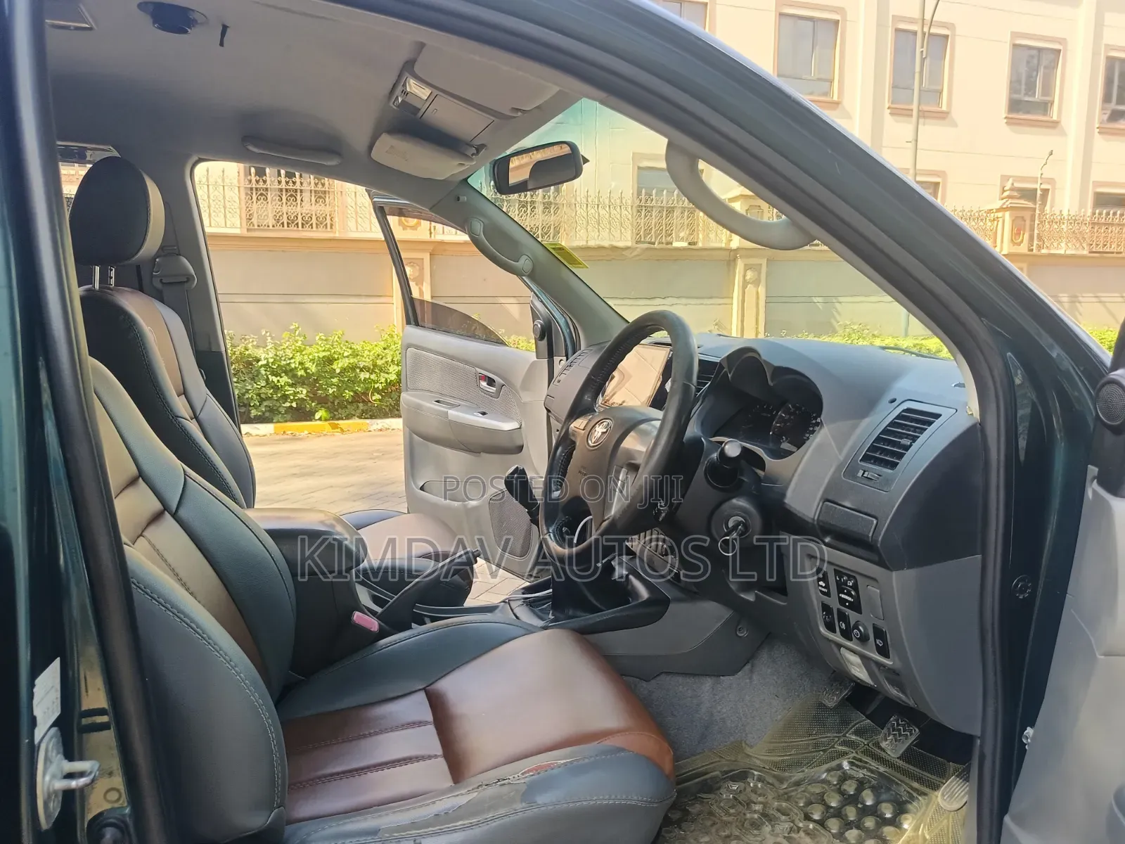 Toyota Hilux 2014 Green