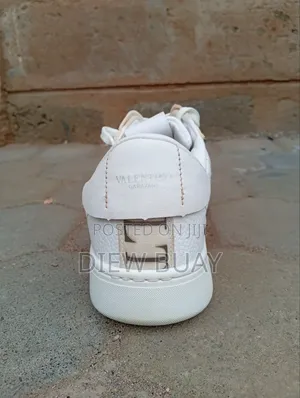 New ORIGINAL Sneakers