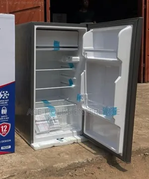 Modern Minimalist Single Door Icona 90 Litres Fridge