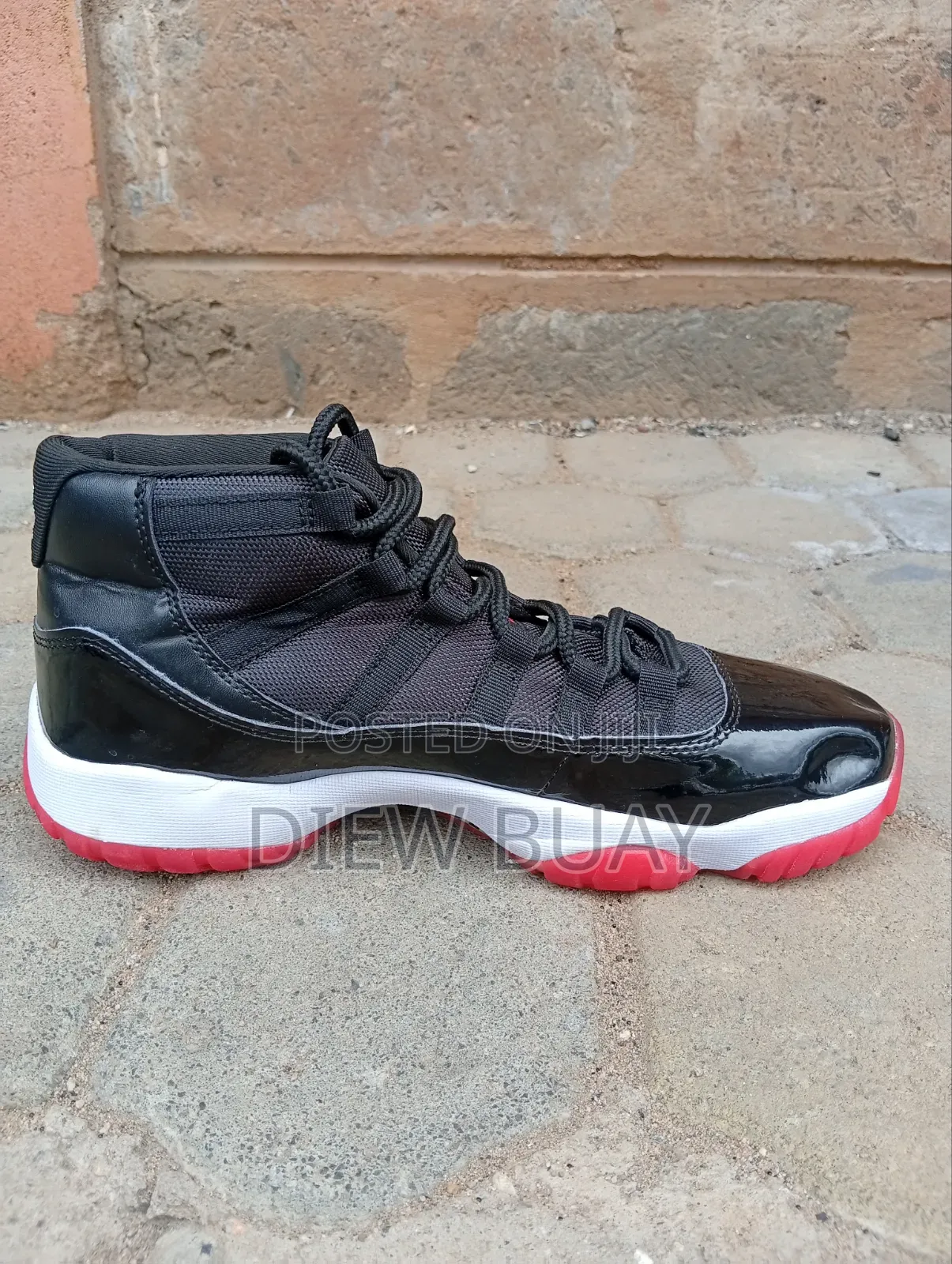 New ORIGINAL Sneakers