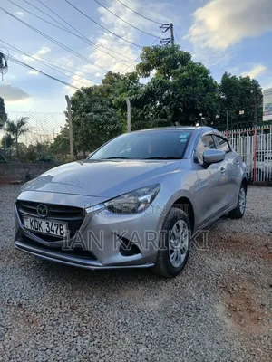 Mazda Demio 2015 Silver