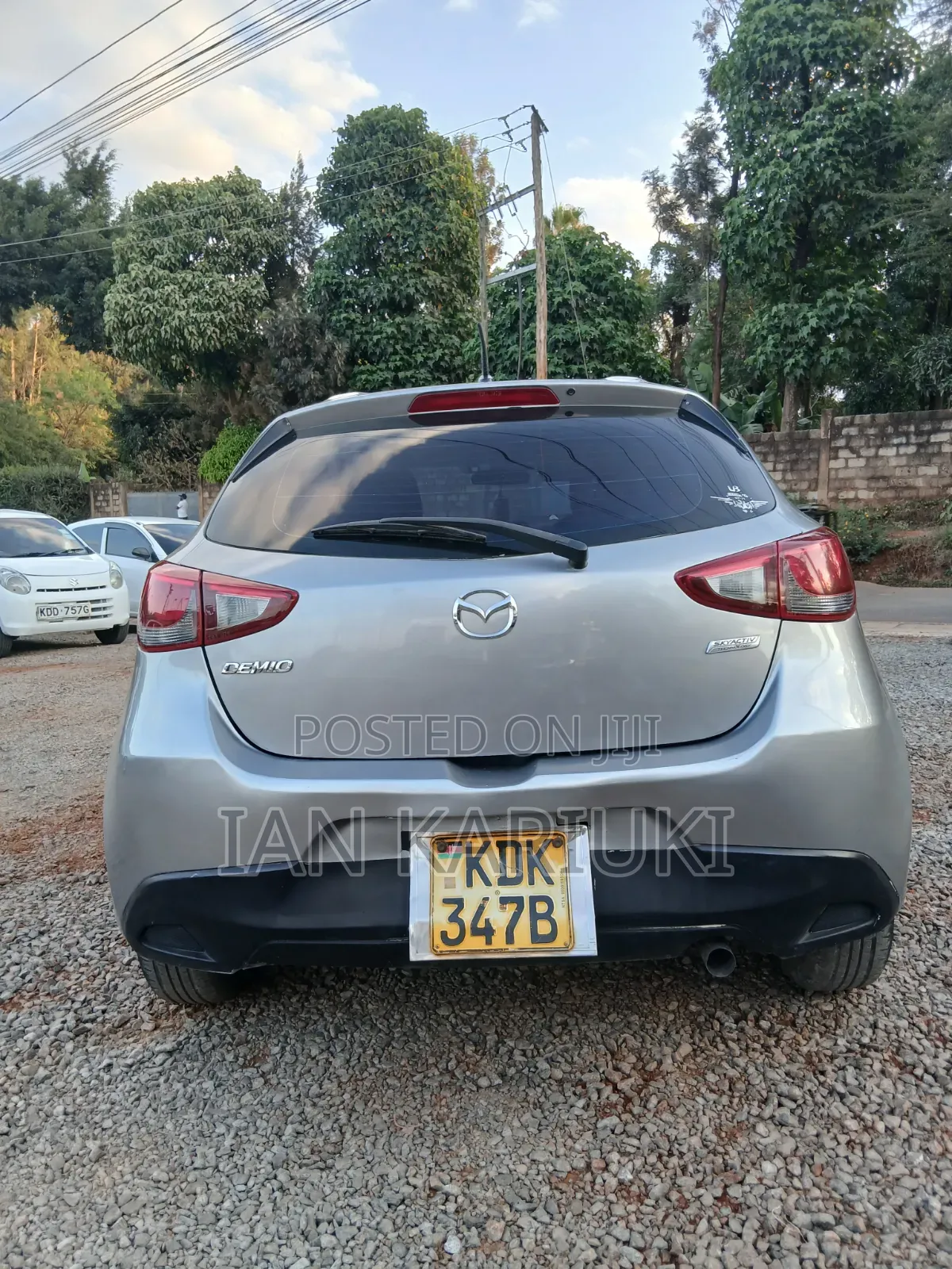 Mazda Demio 2015 Silver