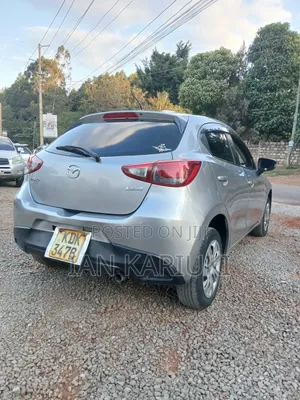Mazda Demio 2015 Silver