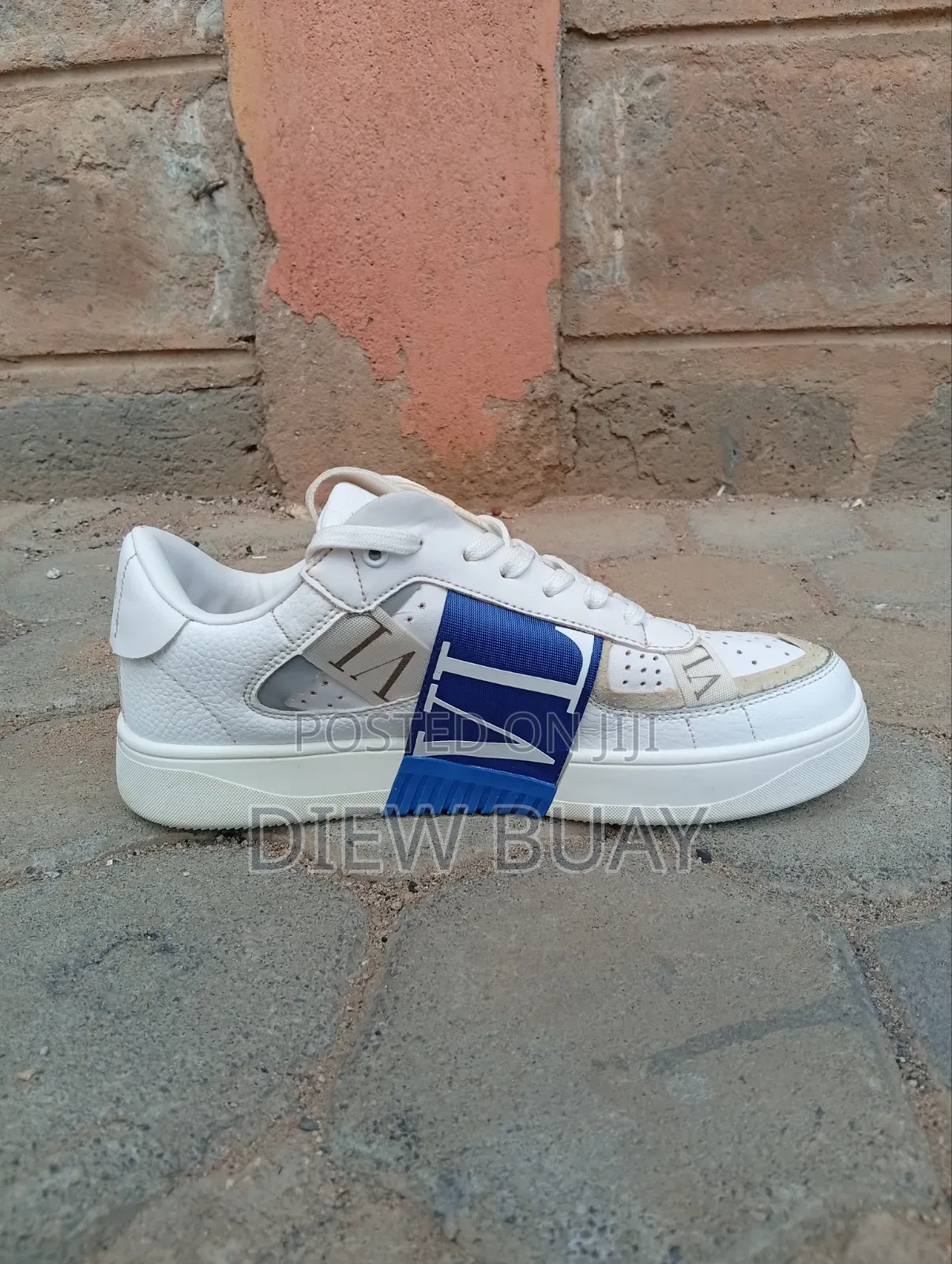 New ORIGINAL Sneakers