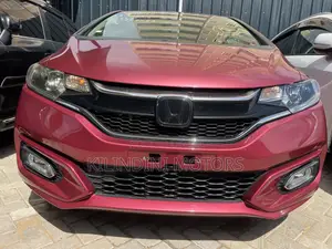 Honda Fit 2019 Maroon