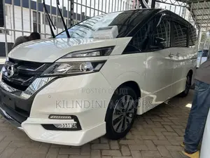 Nissan Serena 2019 White