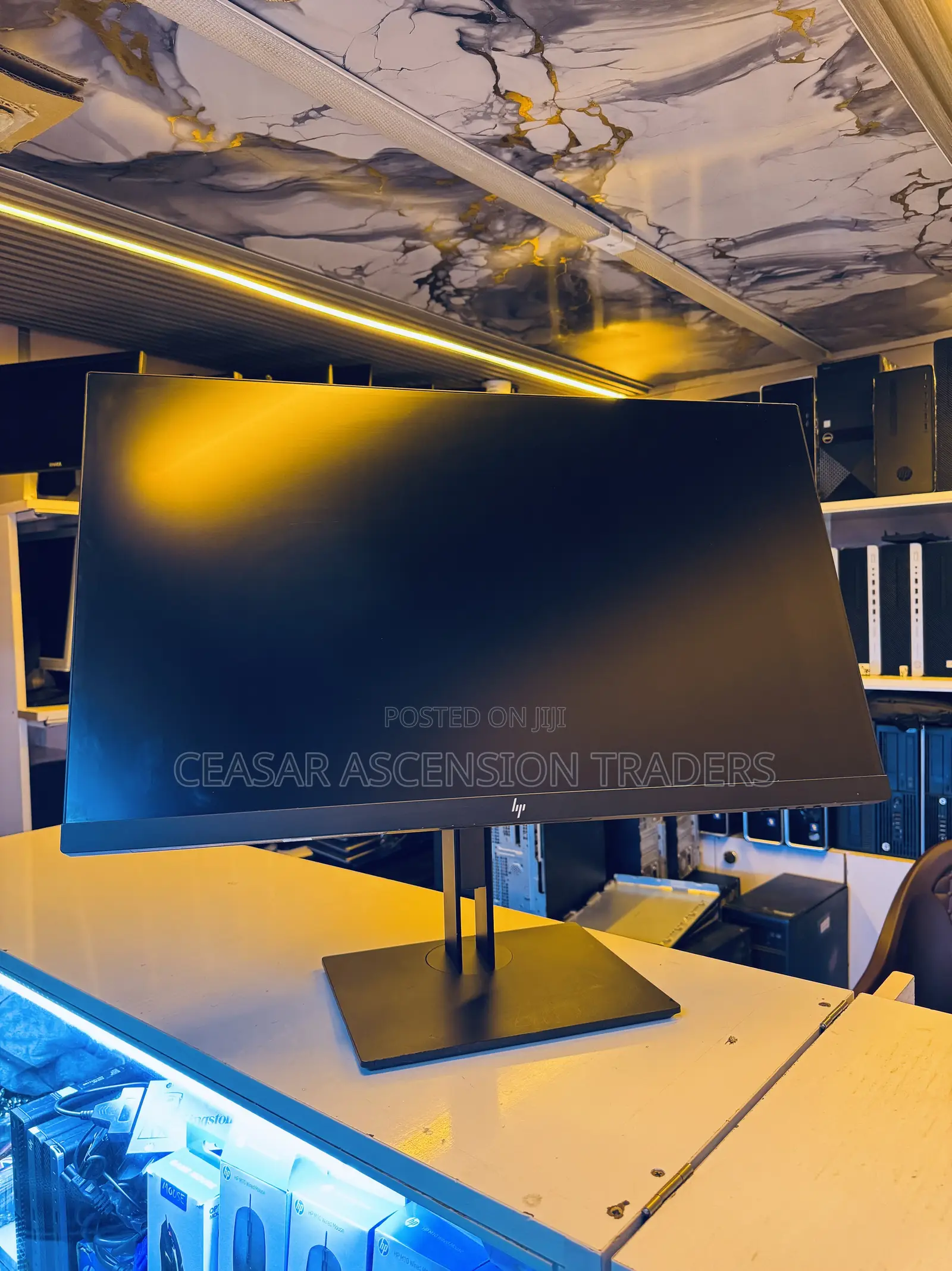 HP 27inch Z27 2k Display