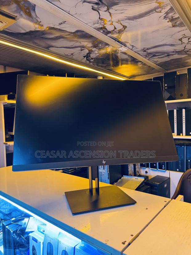HP 27inch Z27 2k Display