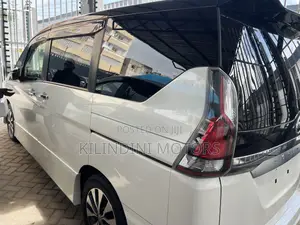 Nissan Serena 2019 White