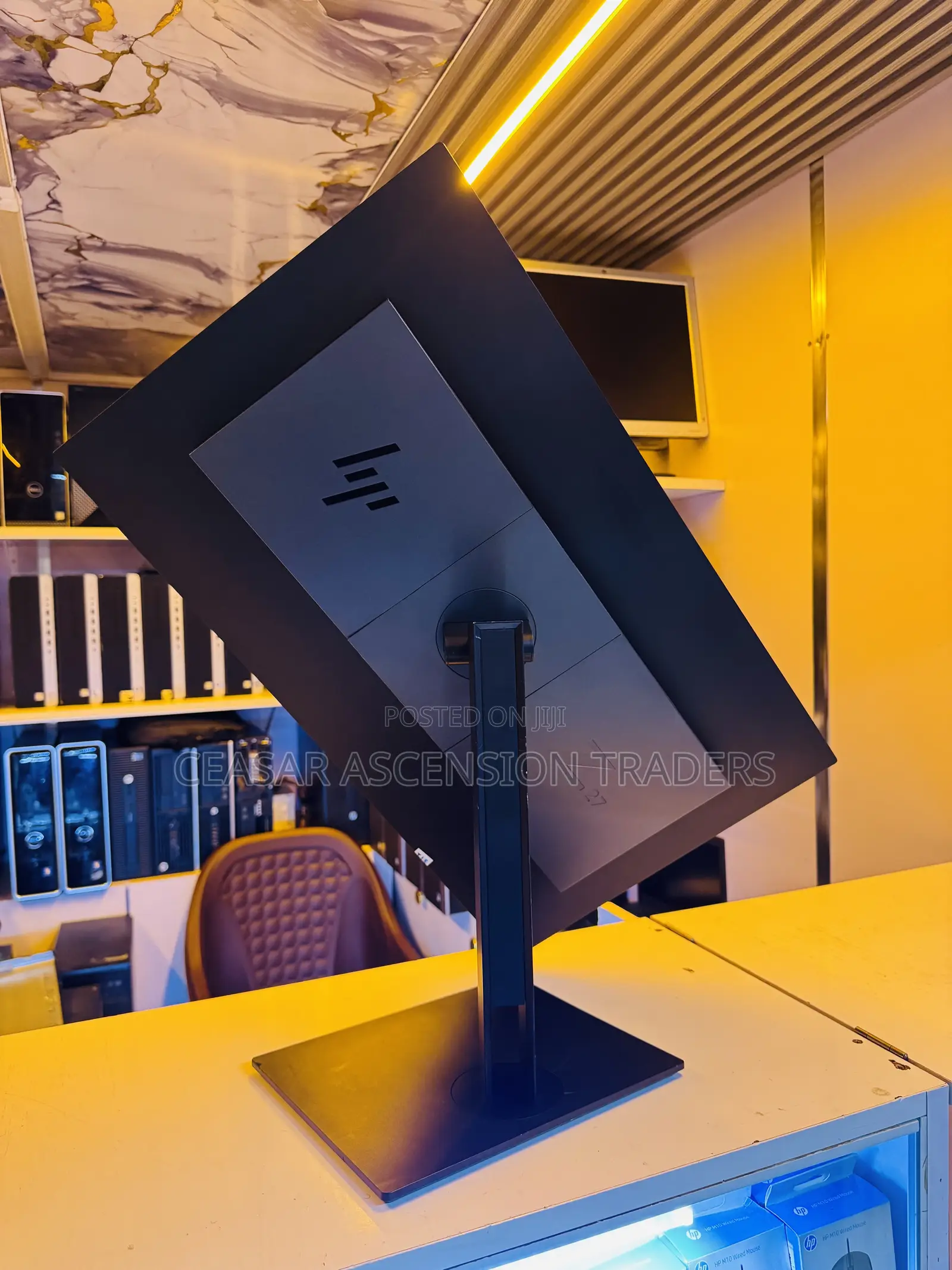 HP 27inch Z27 2k Display