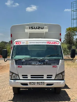 Isuzu NPR Local