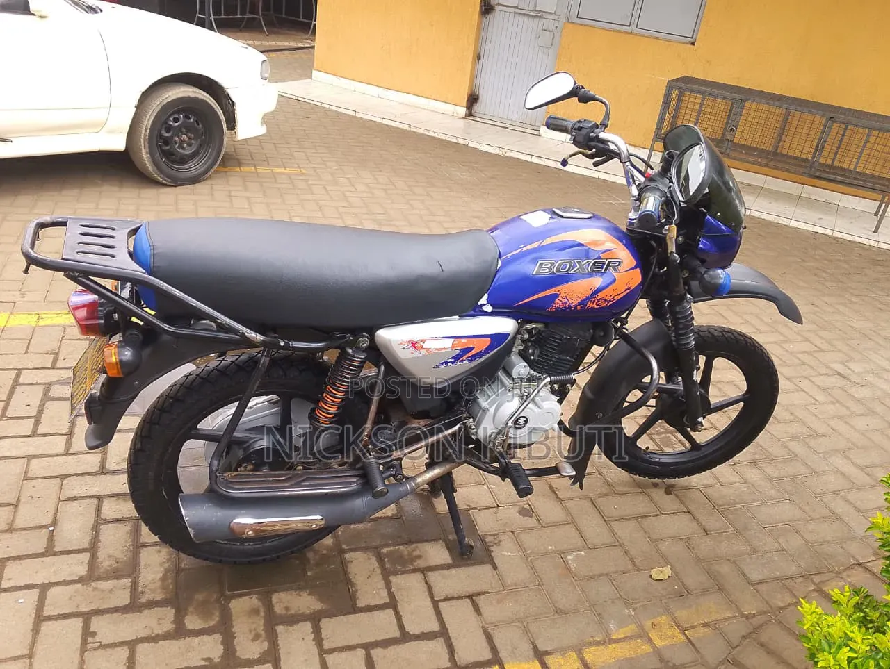 Bajaj Boxer 150 UG 2025 Blue