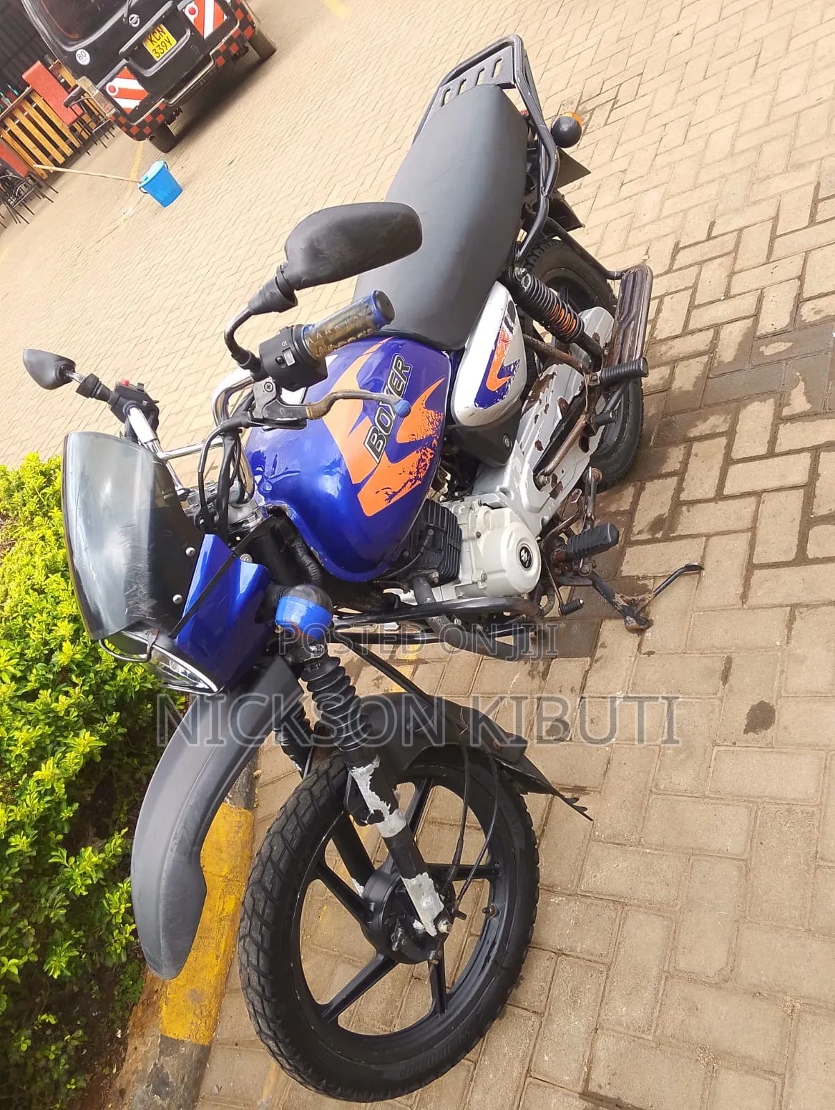 Bajaj Boxer 150 UG 2025 Blue